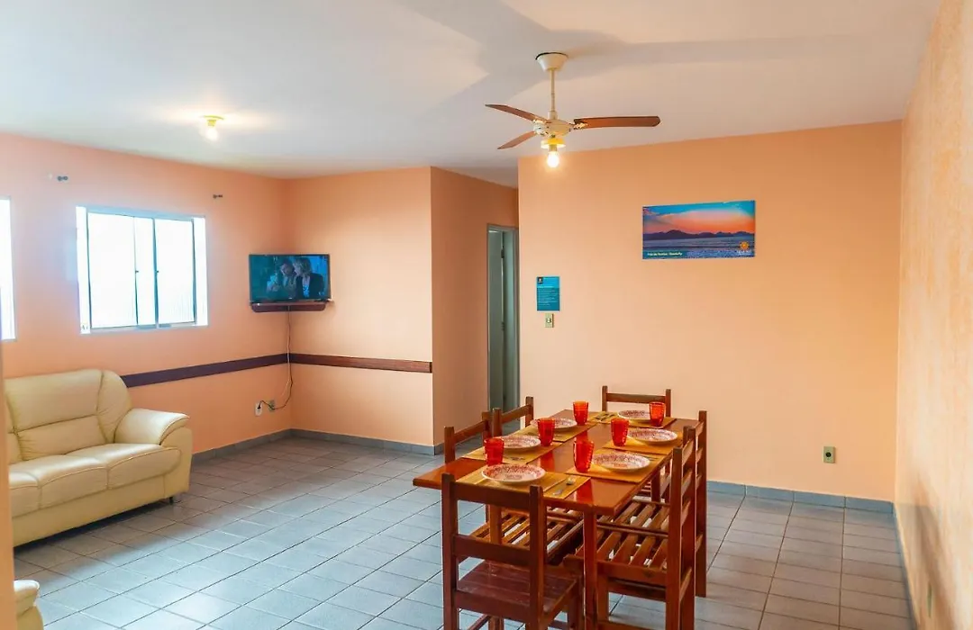 Apartamentos Incríveis Primeira Quadra Mar WiFi-1